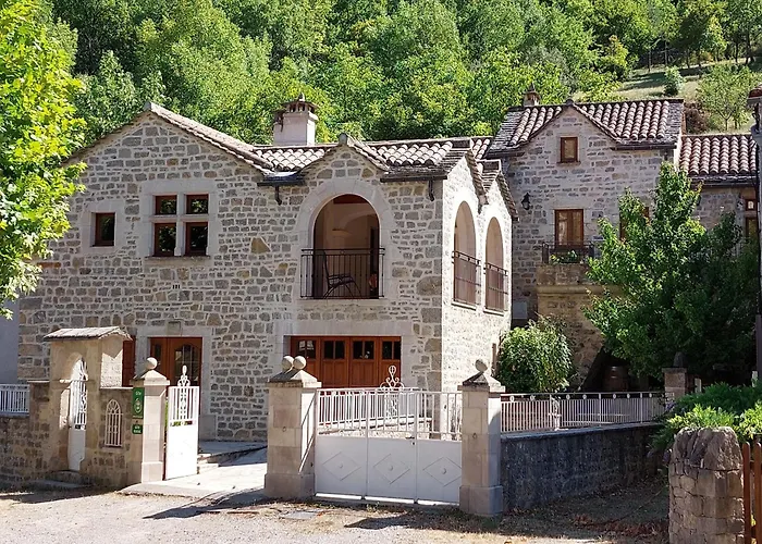 Le Valat بيت للعطل