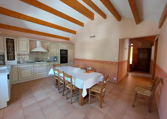 بيت للعطل Le Valat *